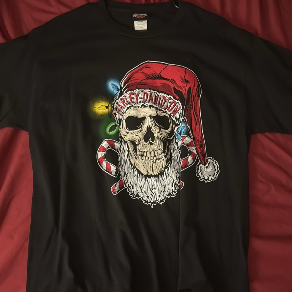 Harley-Davidson Festive Skull Tee - Red and Black